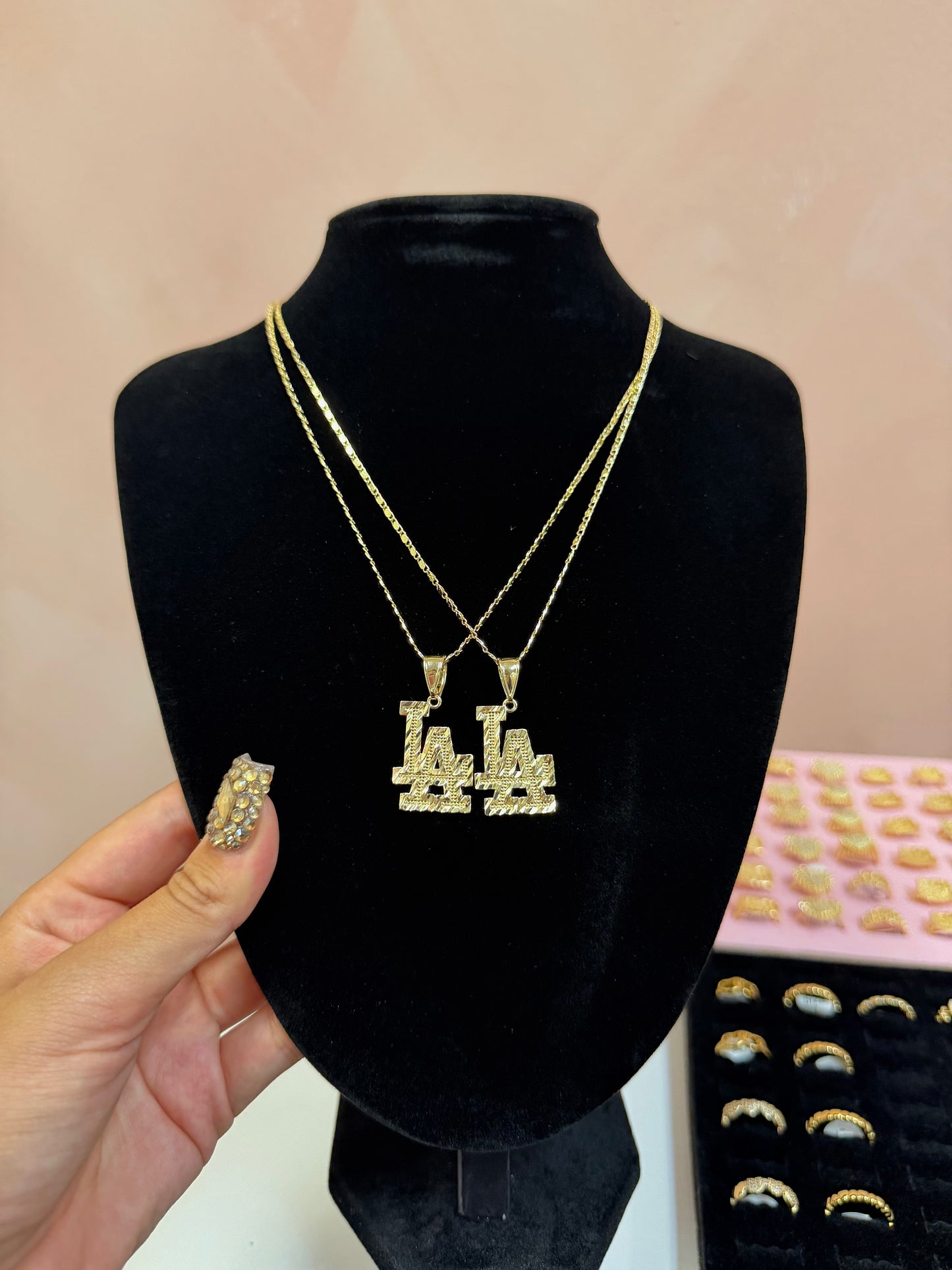 LA Necklace