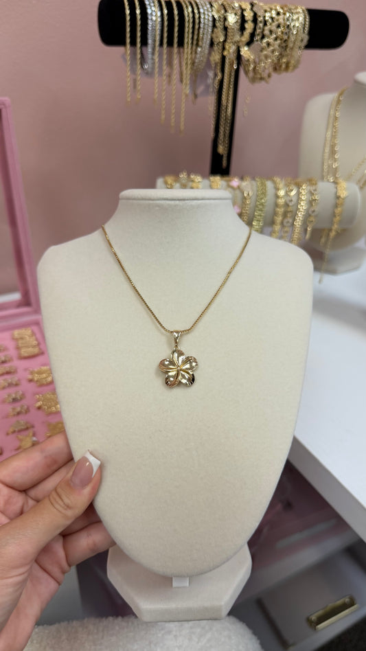 Hibiscus Necklace